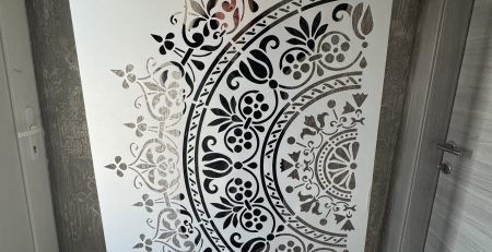 Grande Mandala Stencil