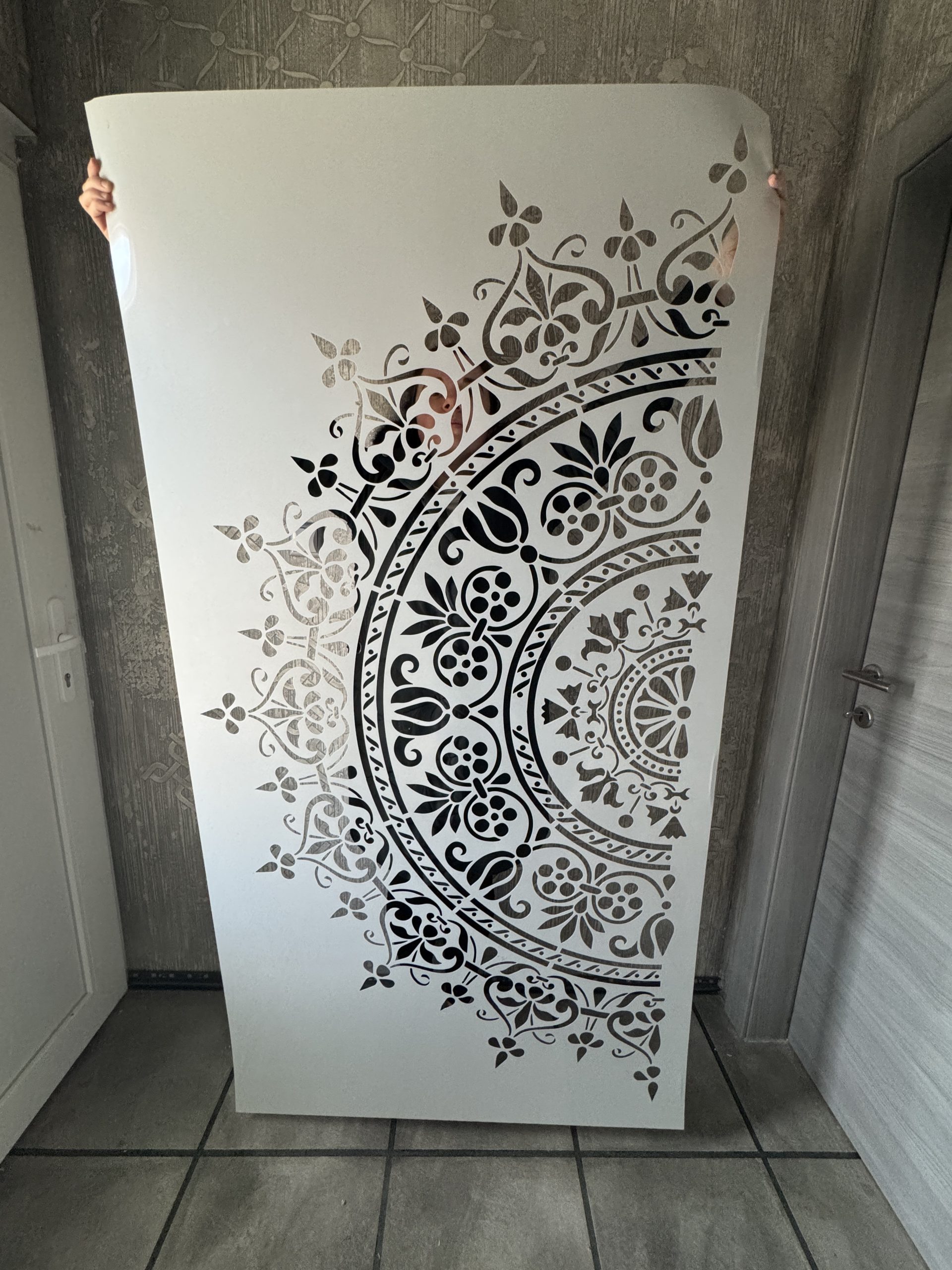 Grande Mandala Stencil